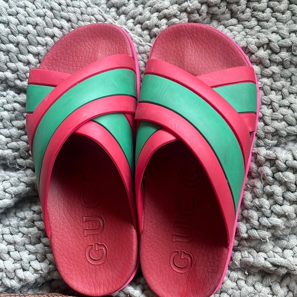 Gucci slide - Picture 1 of 1